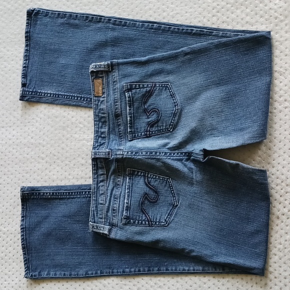Refuge low-rise flare jeans size - Picture 3 of 12